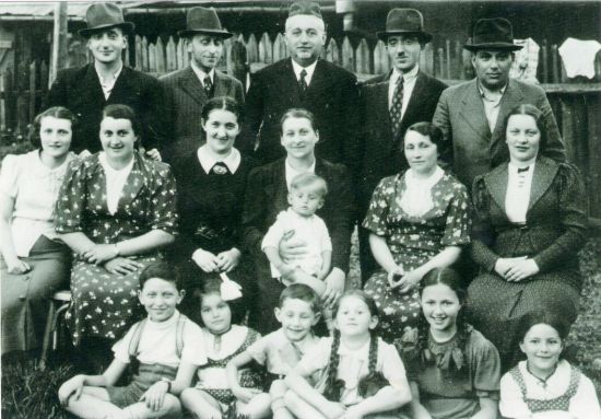 Rodzina Rebhunów 1937 r. zdjęcie ze zbiorów Jana Krawca